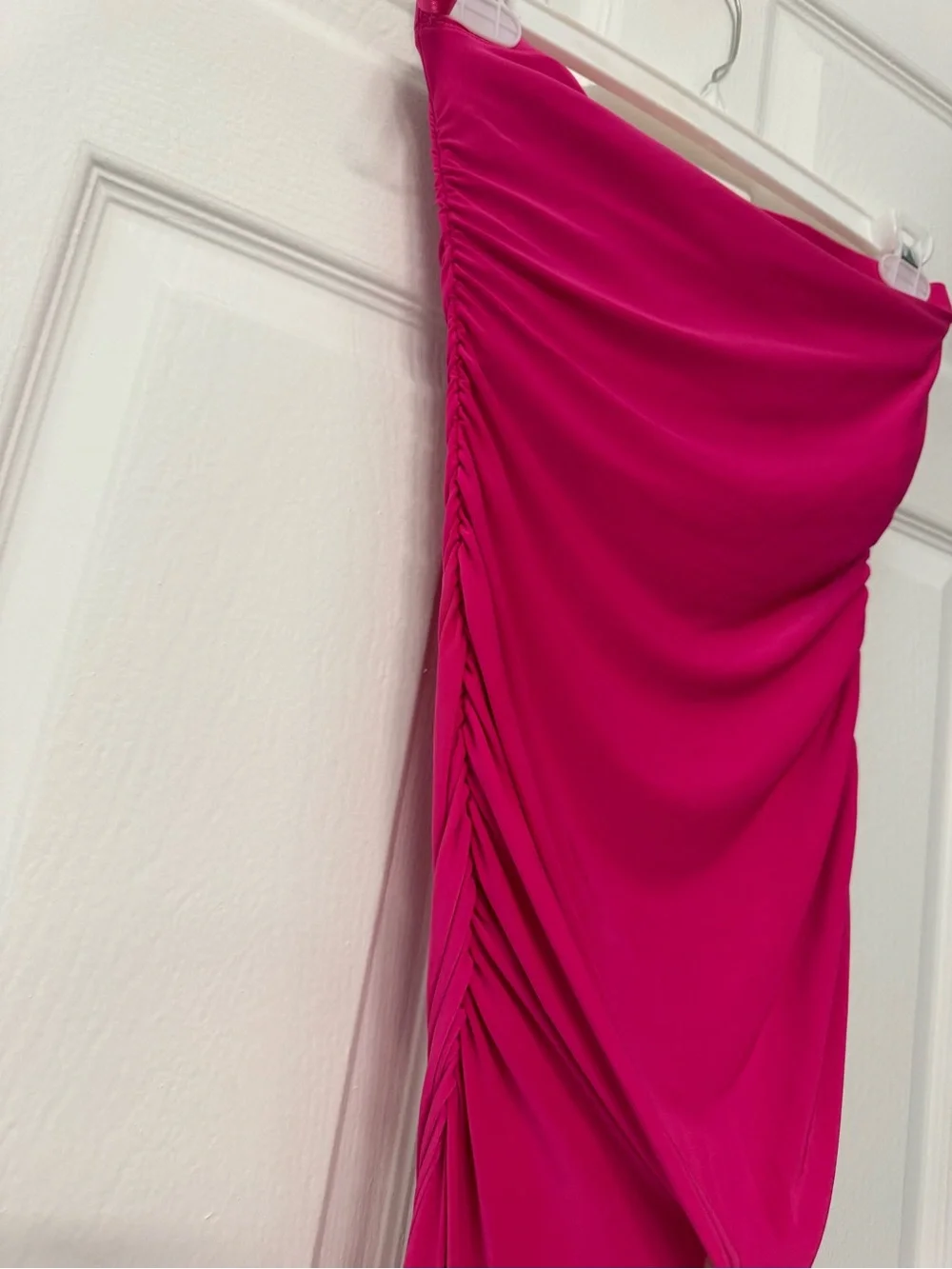 Women’s Hot Pink Ruffle Ruched Skirt